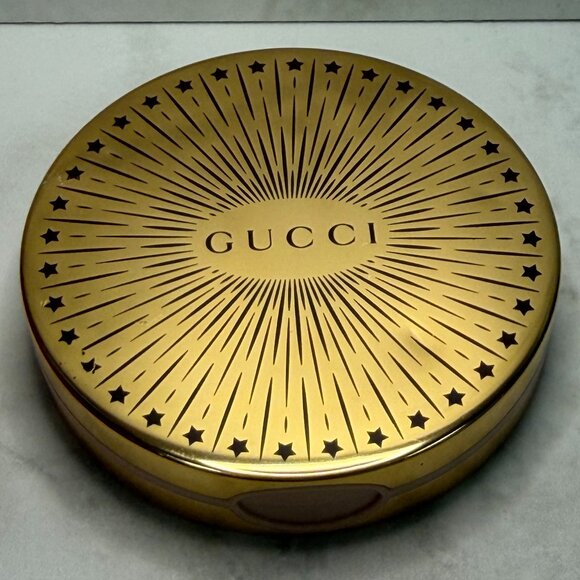 GUCCI GLOW HIGHLIGHTER FROSTED LILAC 02 - Picture 2 of 2